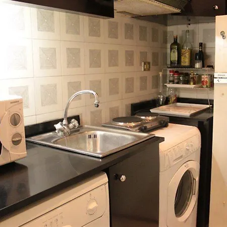 Mandarin Apartment